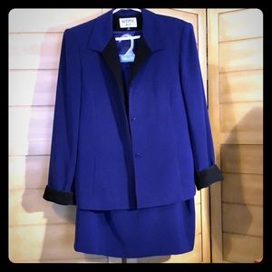 Women’s Work suit
